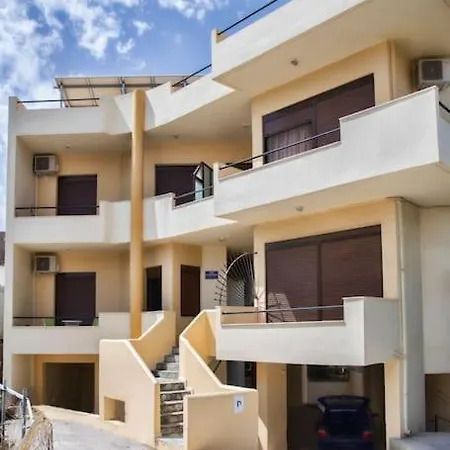 Apartament George 1 *